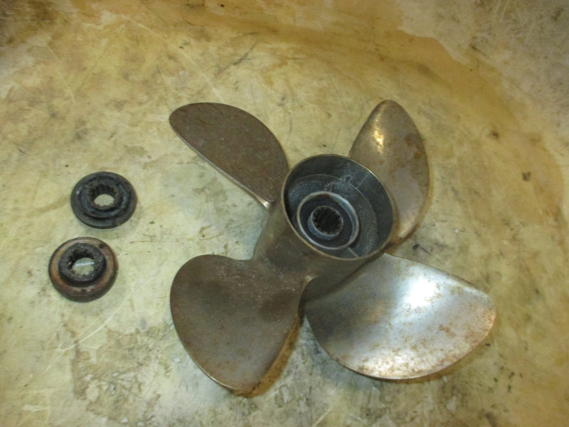 Suzuki DT 65hp 2 stroke outboard 4 blade stainless steel propellor (Y550SRE-13)