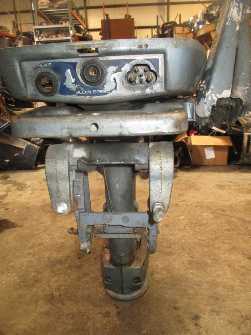 Evinrude 25hp 2 stroke outboard mid section