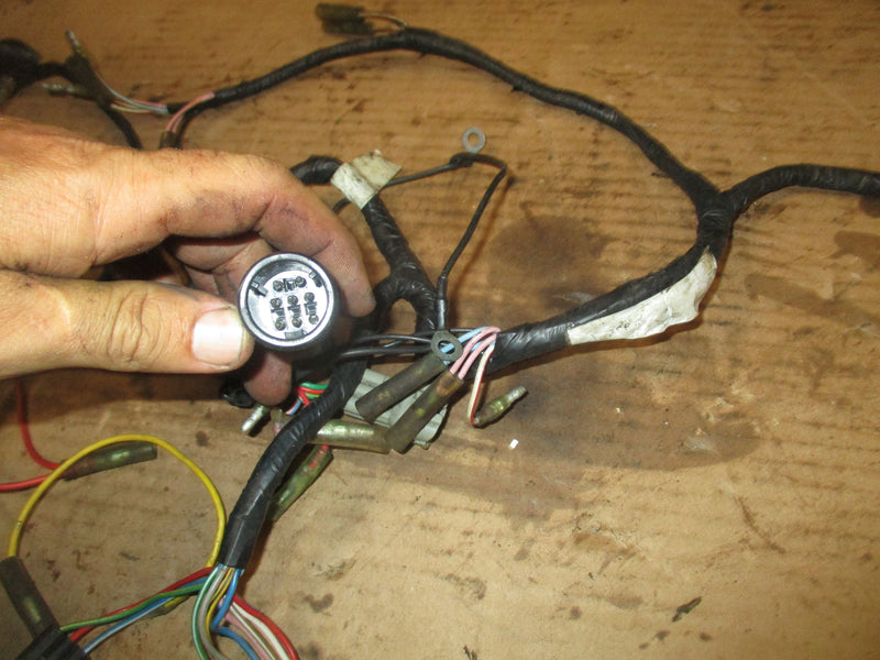 Suzuki DT140 outboard engine wiring harness (36610-94680)