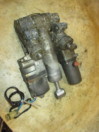 Load image into Gallery viewer, Suzuki DF300 300hp 4 stroke outboard Tilt Trim Unit
