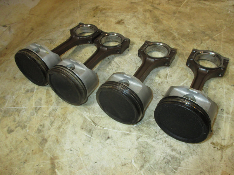 Yamaha Mercury 90hp 4 stroke outboard piston and rod set 804104T1
