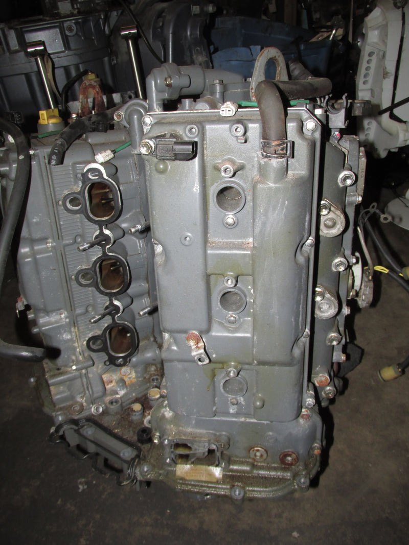 Suzuki DF300 300hp Outboard Crankcase Powerhead