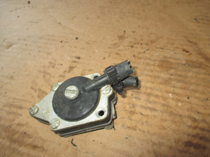Evinrude 50hp 2 stroke outboard fuel pump (385781)