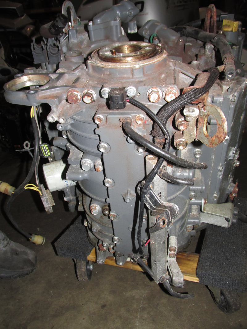 Suzuki DF300 300hp Outboard Crankcase Powerhead