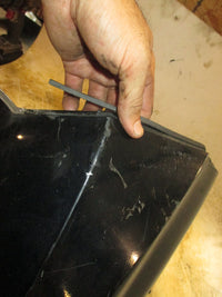 Load image into Gallery viewer, Mercury 25hp 4 Stroke Outboard Plastic Apron (896116T)
