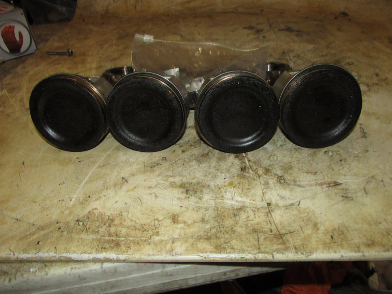 Suzuki DF115 115hp 4 Stroke Outboard Piston and rod set of 4 (12111-90J00)