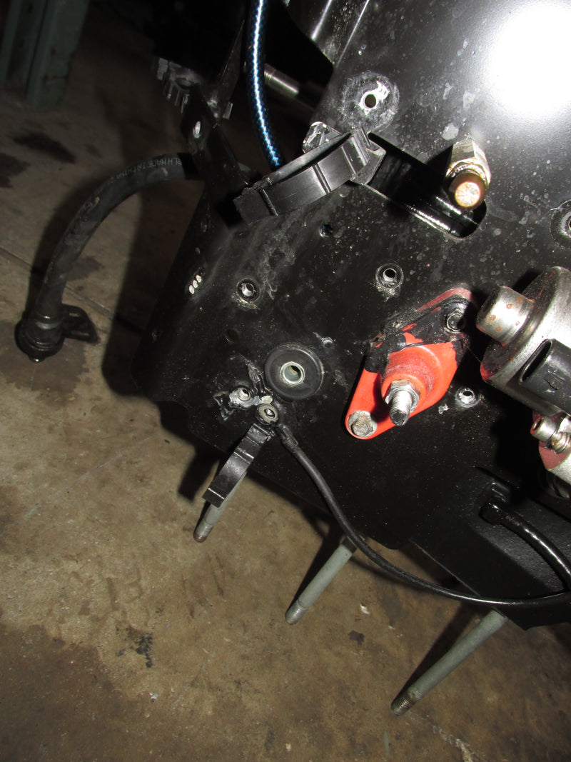 Mercury Optimax 115hp 2 Stroke Outboard Crankcase Powerhead