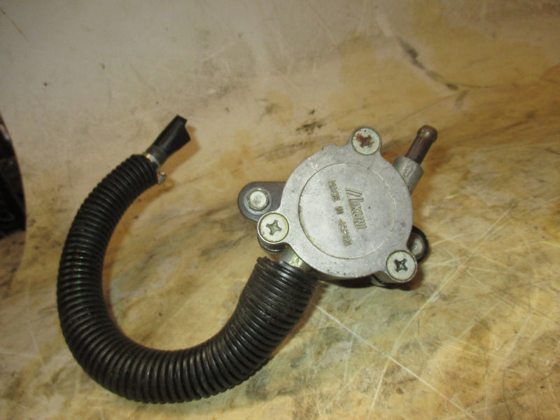 Yamaha Mercury 90hp 4 stroke outboard fuel pump 880890T1