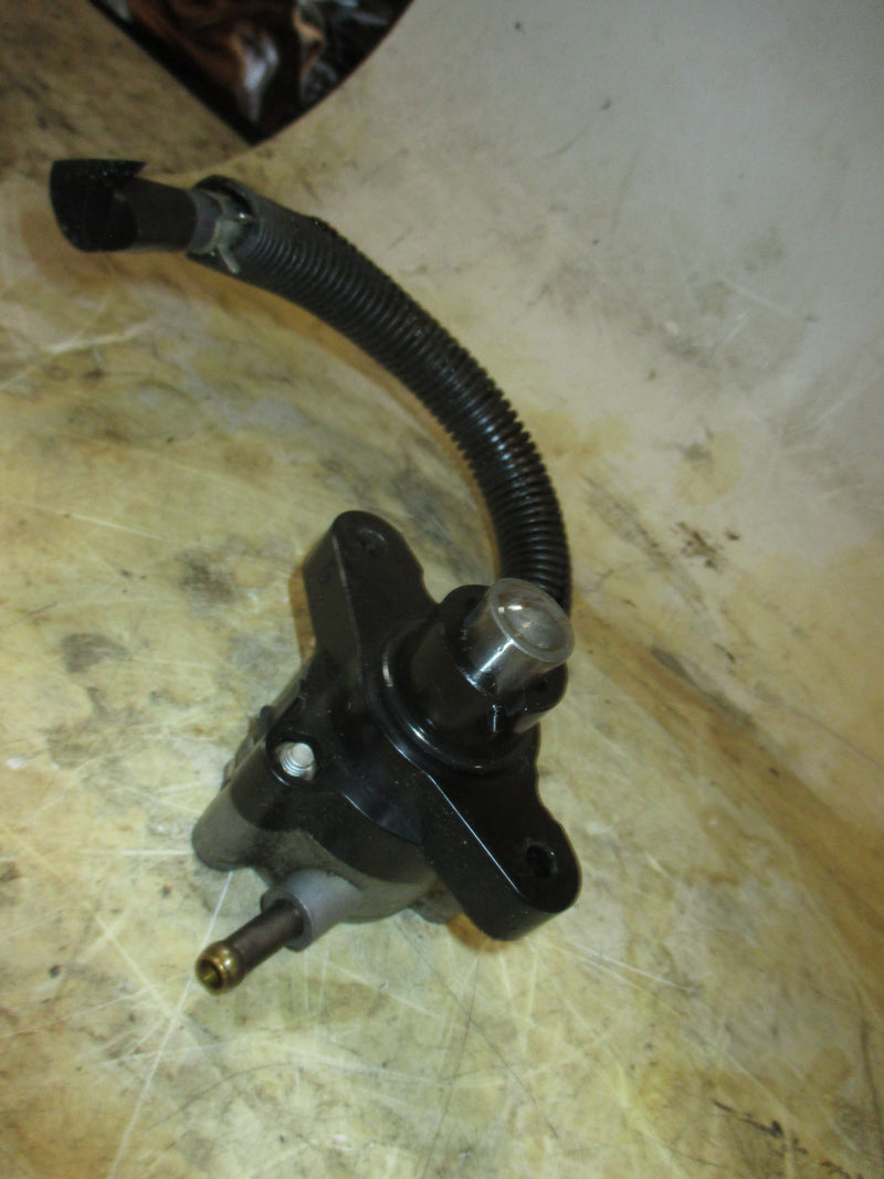 Yamaha Mercury 90hp 4 stroke outboard fuel pump 880890T1