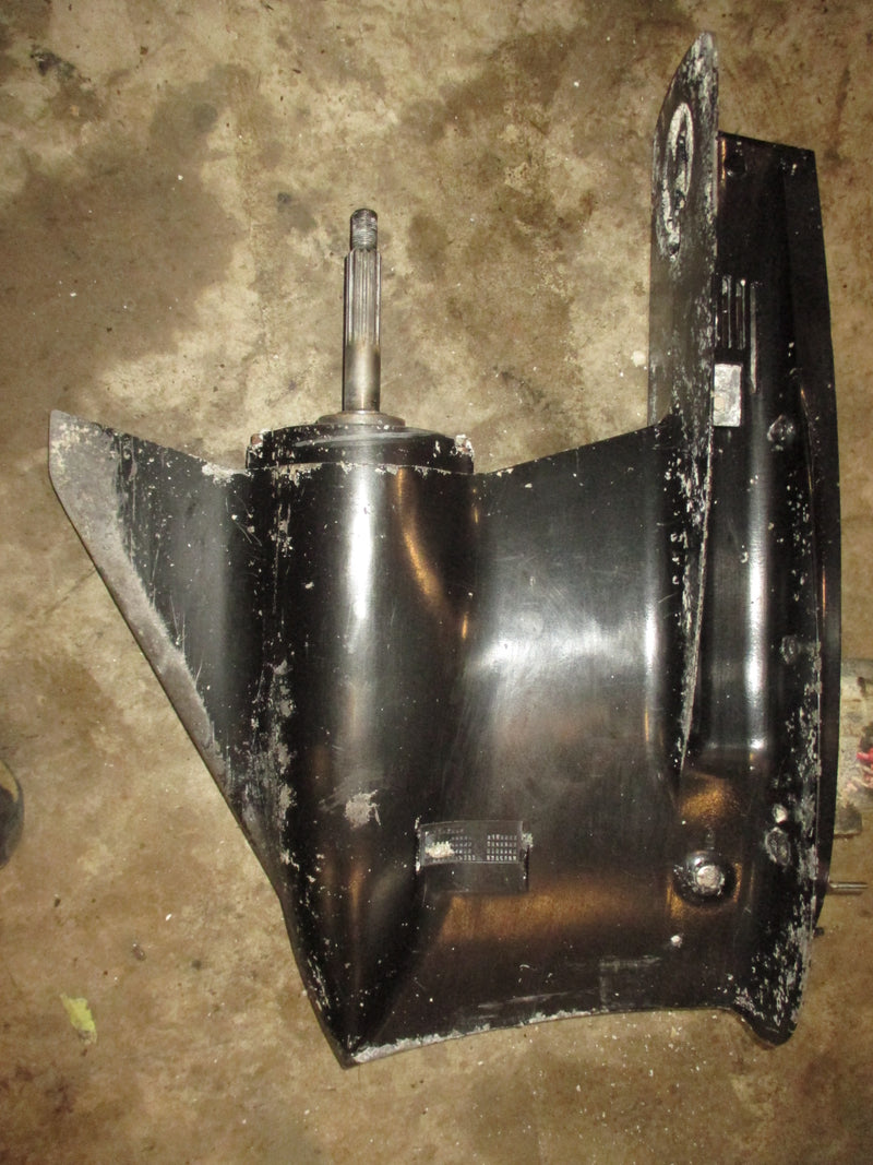 Suzuki DF300 300hp 4 stroke outboard counter rotation 25" Lower Unit
