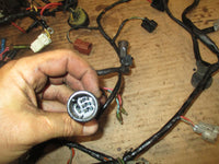 Load image into Gallery viewer, Suzuki DF140 outboard round black plug style engine wiring harness (36610-90J00)
