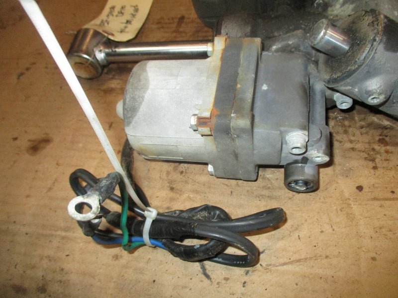 Suzuki DF140 outboard SHOWA trim PARTS ONLY