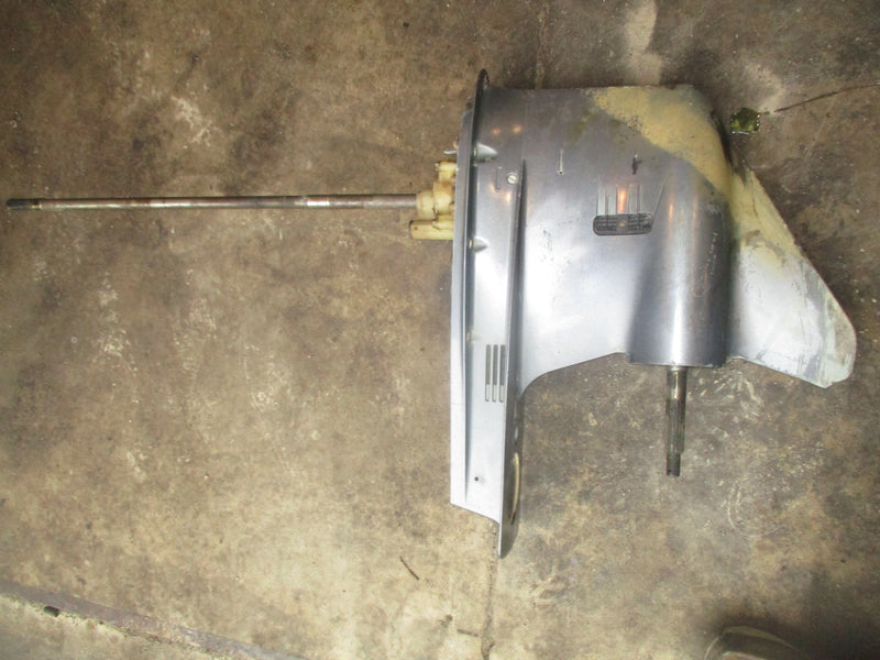 Yamaha 225hp 4 stroke outboard 30" shaft lower unit