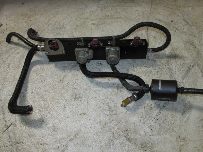 Mercury Optimax 115hp 2 Stroke Outboard Fuel Rail and Injector Set (895751)