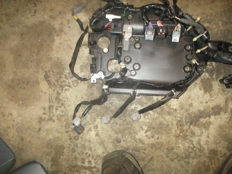 Yamaha 250hp 4 stroke outboard engine wiring harness (6P2-82590-20)