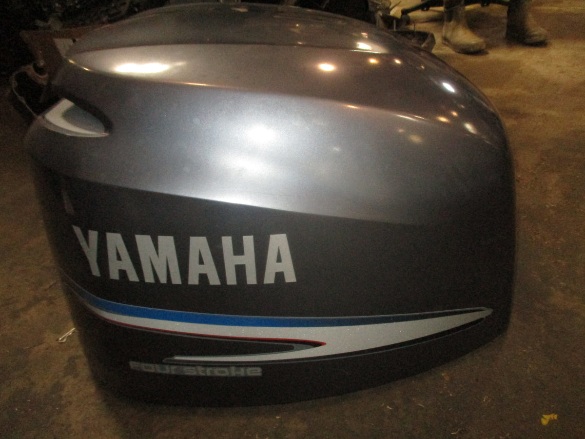 Yamaha 225hp 4 stroke outboard top cowling