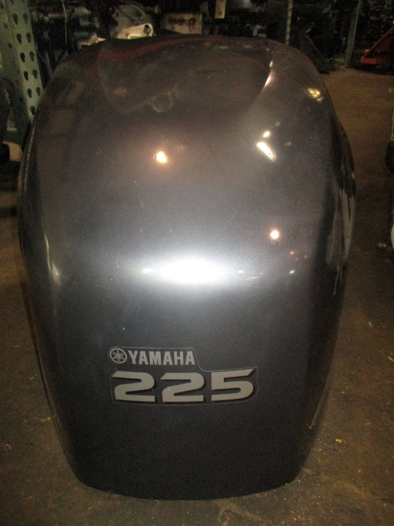 Yamaha 225hp 4 stroke outboard top cowling