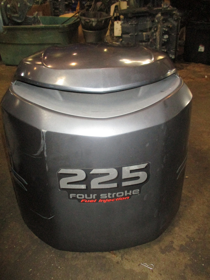 Yamaha 225hp 4 stroke outboard top cowling