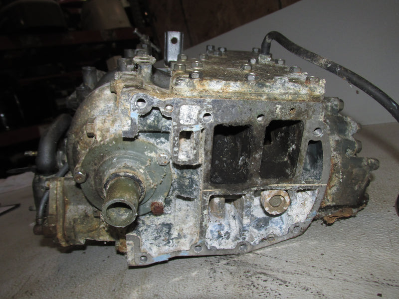Yamaha 40hp 2 CYL 2 Stroke Outboard Crankcase Powerhead