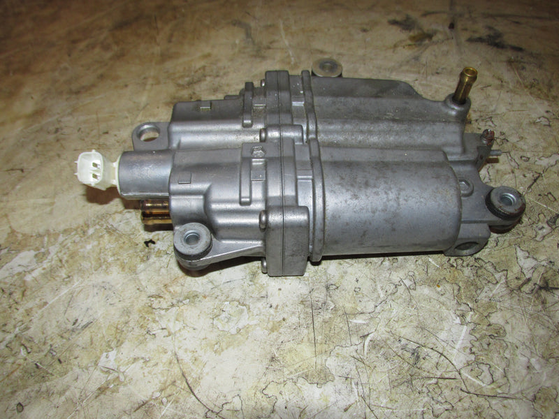 Suzuki DF115 115hp 4 Stroke Outboard Fuel vapor separator (15600-90J00)