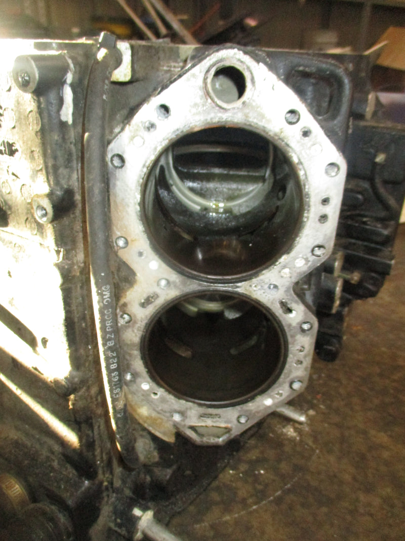 Johnson 90hp 2 stroke outboard crankcase block