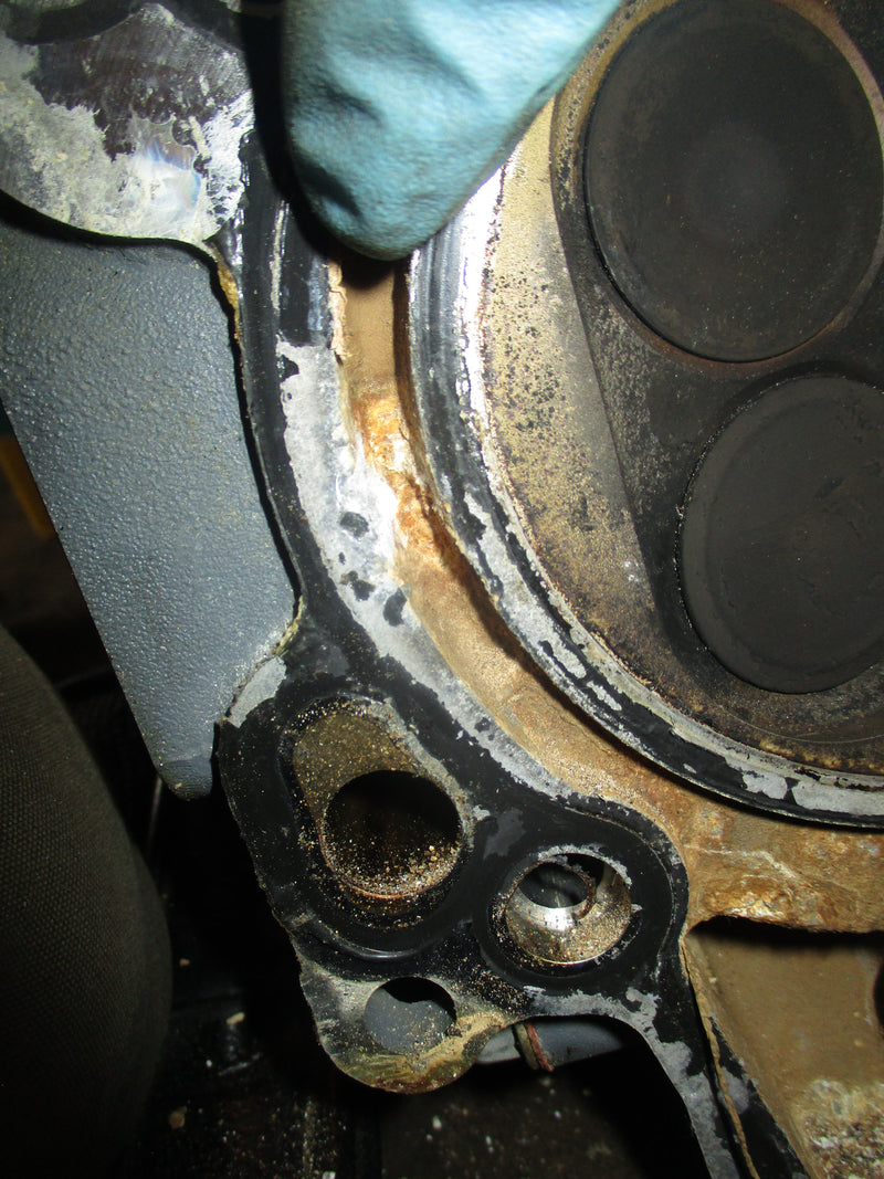 Yamaha 225hp 4 stroke outboard Starboard cylinder head