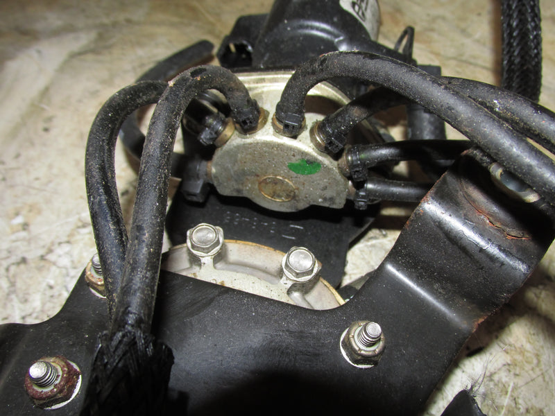 Evinrude Ficht 200hp 2 Stroke Outboard Oil Injector (5001479)