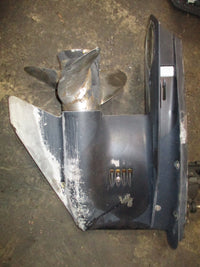 Load image into Gallery viewer, Evinrude 115hp 2 stroke outboard 20" shaft lower unit
