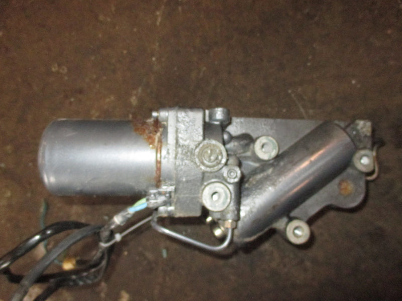 Yamaha 250hp 4 stroke outboard tilt trim unit