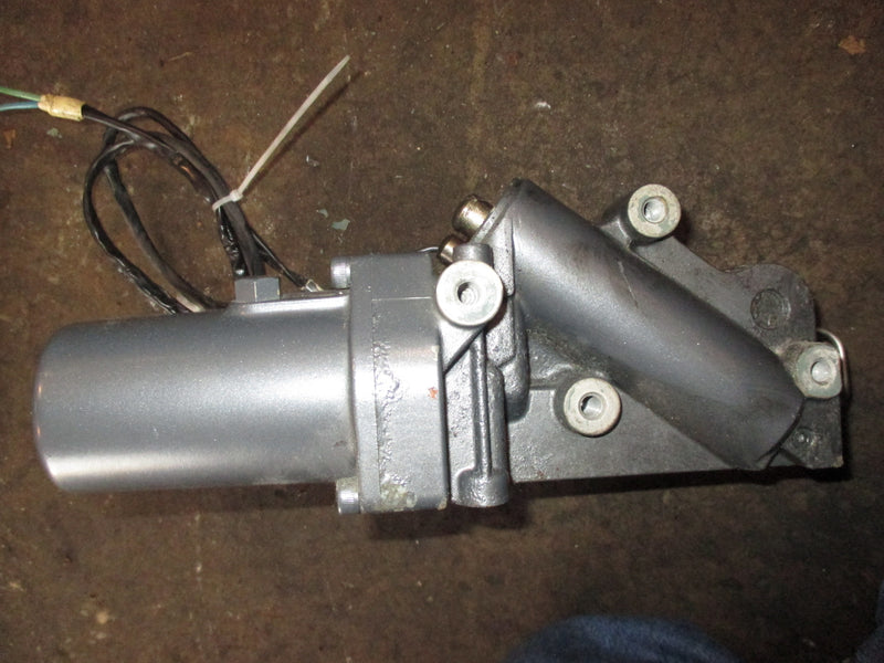 Yamaha 250hp 4 stroke outboard tilt trim unit