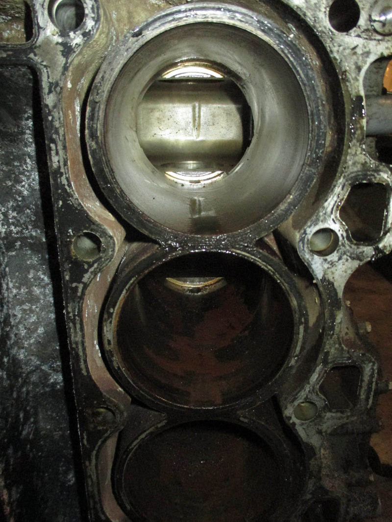 Honda BF130A 130hp 4 stroke outboard crankcase block