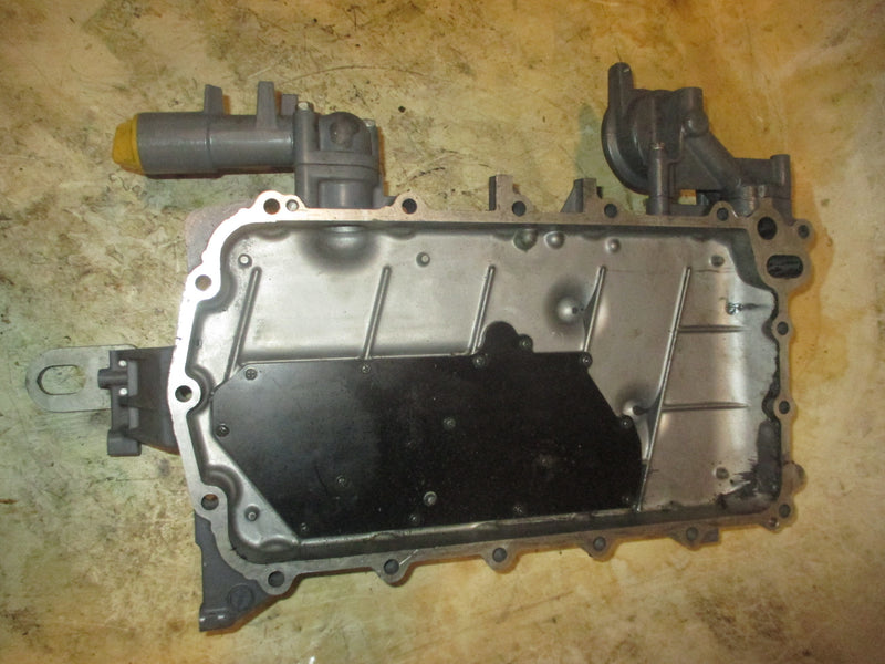 Yamaha 225hp 4 stroke outboard Crankcase cover (69J)