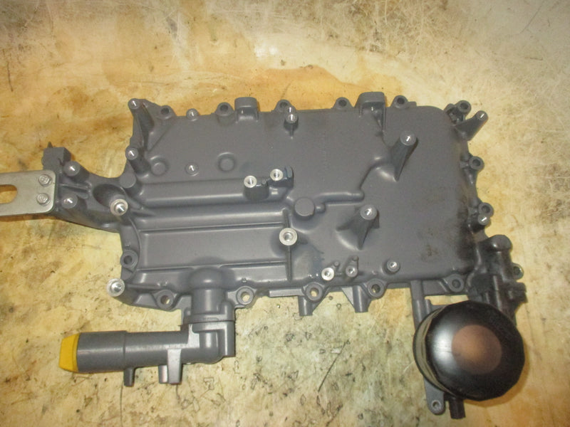 Yamaha 225hp 4 stroke outboard Crankcase cover (69J)