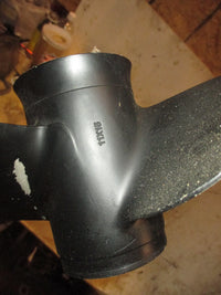 Load image into Gallery viewer, Tohatsu outboard Aluminum propellor (11x15P)
