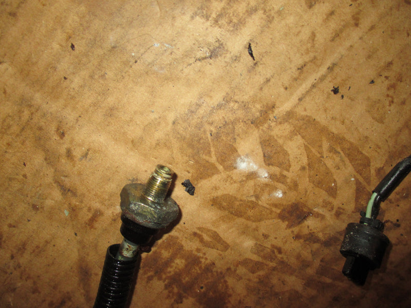 Suzuki DF70 70hp outboard pressure sensor (18590-80C40)