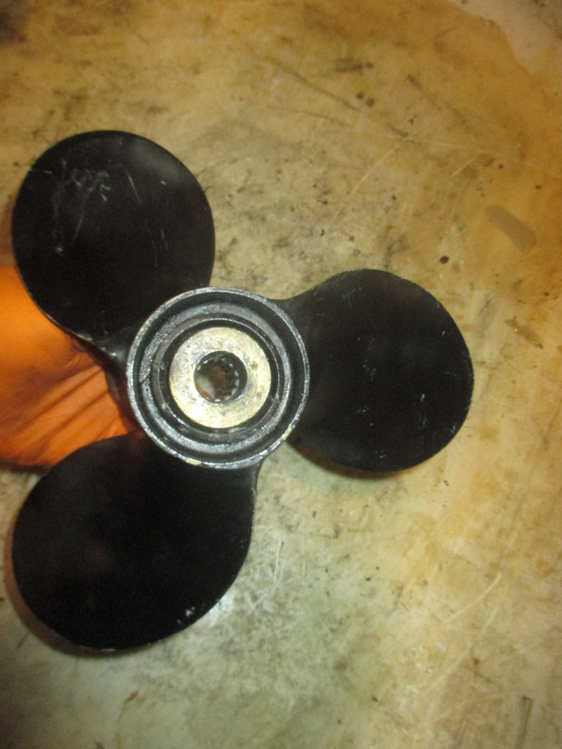 Evinrude 2 stroke outboard Aluminum propellor Michigan wheel (A2932651)