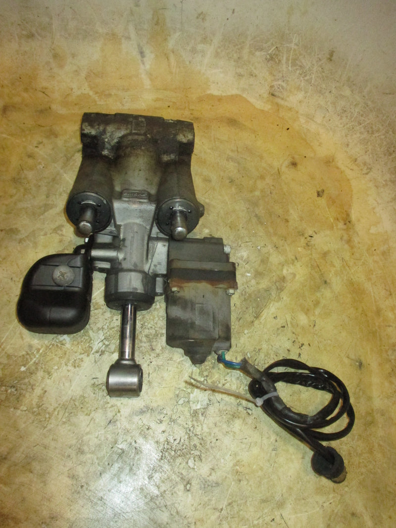 Honda BF130A 130hp 4 stroke outboard tilt trim unit