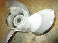 Load image into Gallery viewer, Johnson/Evinrude 90/115hp 2 stroke outboard Aluminum propellor (12 3/4x21)
