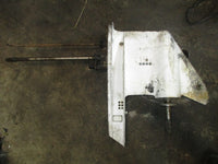 Load image into Gallery viewer, Johnson 150hp 2 stroke outboard 20" shaft lower unit
