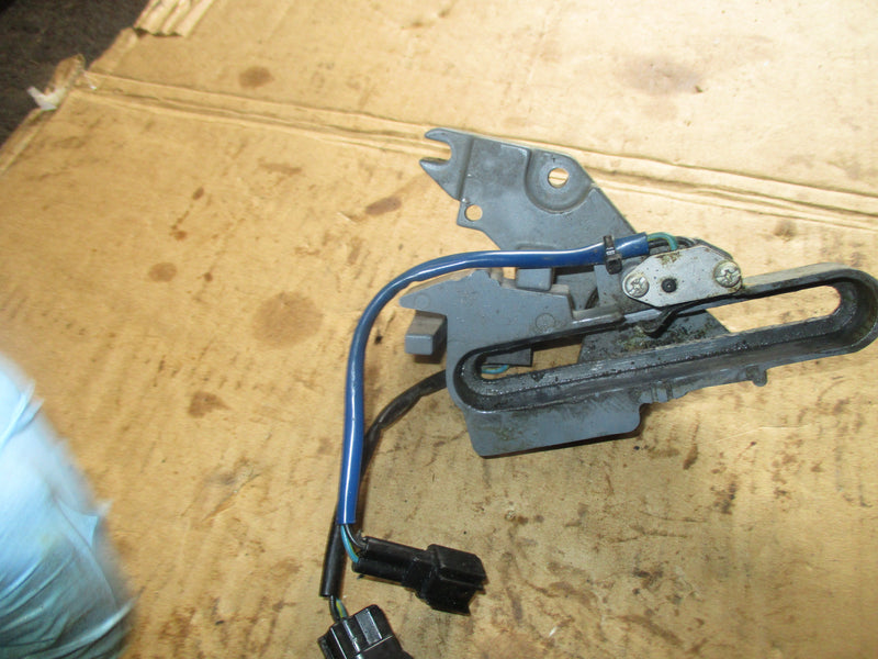 Yamaha 225hp 4 stroke outboard neutral bracket 69J-44176-01-1S