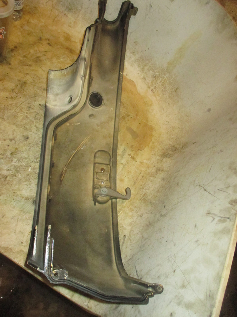 Suzuki DF225/250hp outboard starboard side cover (61811-93J00)