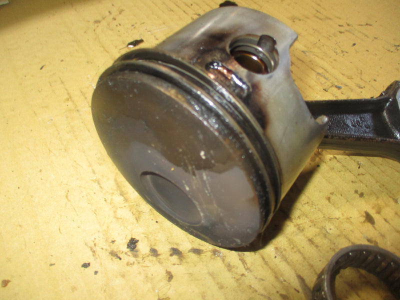 Johnson Ficht 150hp outboard port piston and rod (5001294)