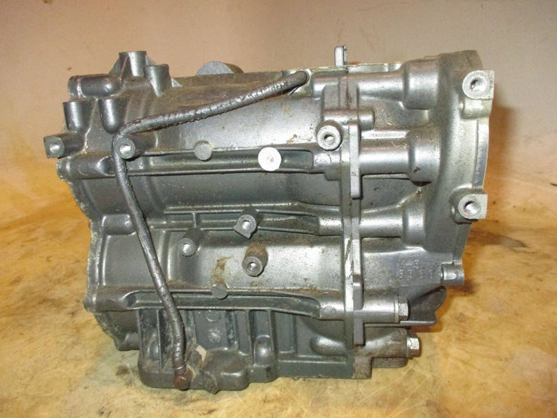 Yamaha 25hp 2 stroke outboard crankcase block