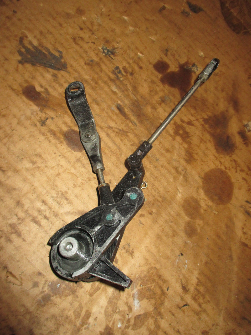 Suzuki DF70 70hp outboard throttle arm assembly (19148-99E00)