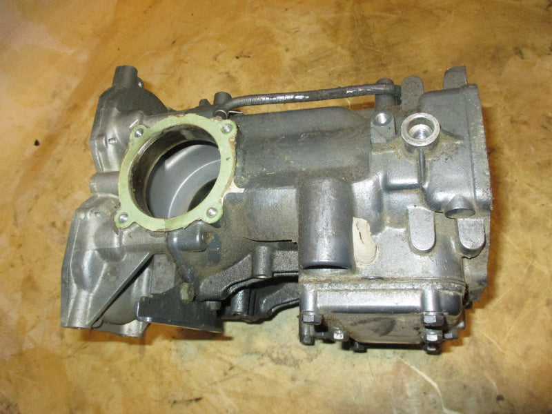 Yamaha 25hp 2 stroke outboard crankcase block
