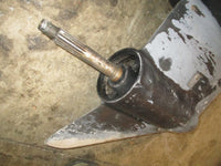 Load image into Gallery viewer, Johnson 150hp 2 stroke outboard 25" lower unit
