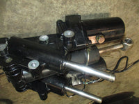 Load image into Gallery viewer, Yamaha 225hp 4 stroke outboard Tilt trim unit (Painted black)
