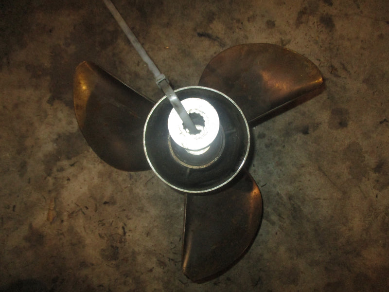 Yamaha 115hp 4 stroke outboard stainless steel propellor (13x17-KL)