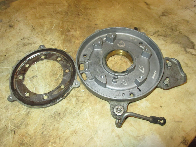 Yamaha 25hp 2 stroke outboard stator bracket (695-85561-70)