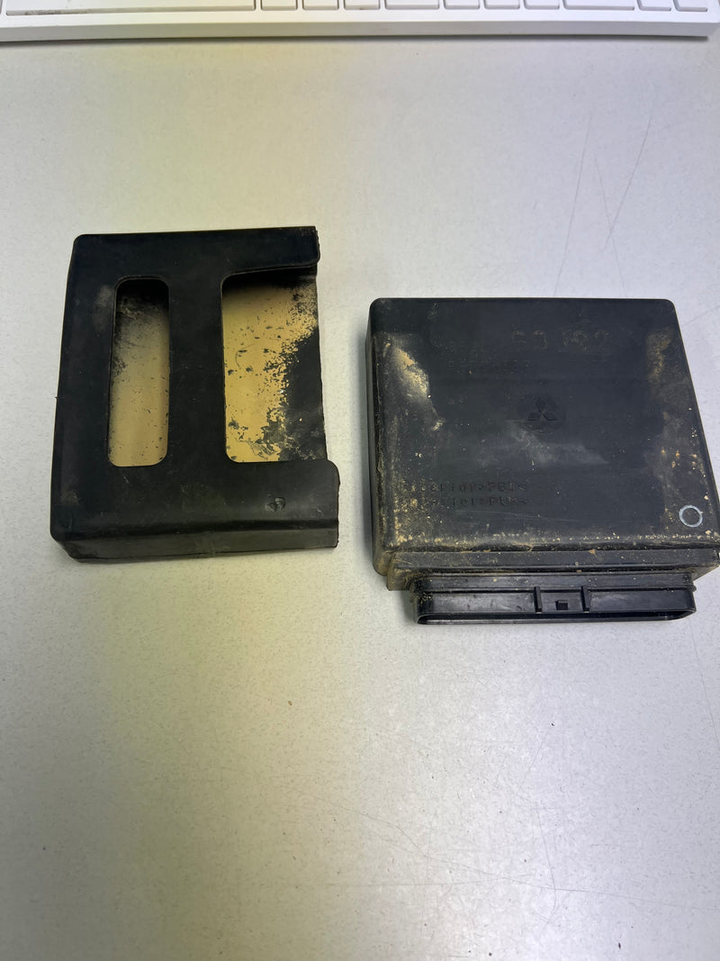 Suzuki DF90 90hp outboard ECU (33920-90J92)
